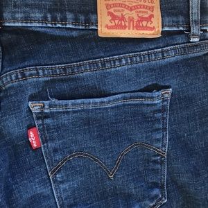 LEVI’S Bermuda shorts